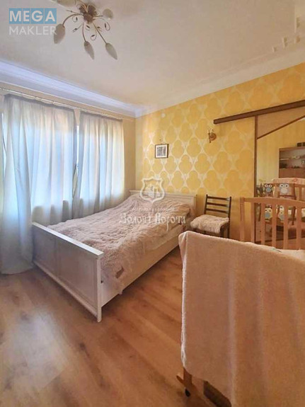 Продаж дома, 3 поверху, 475 кв.м, 7 кімнат, ділянка 15 соток, <a class="location-link" href="/gatnoe/" title="Недвижимость Гатне">Гатне</a>, Абрикосова вул., 15 (изображение 16)