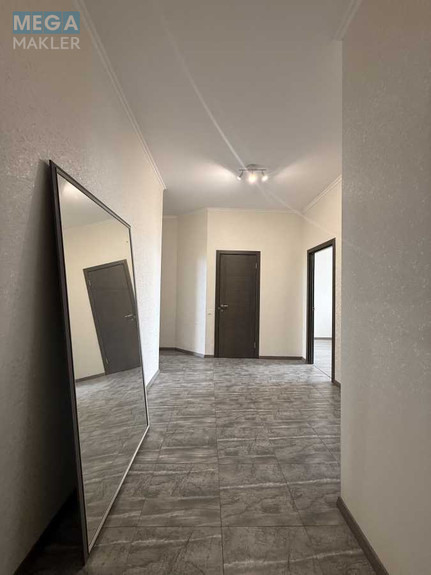 Продаж 2 кімнатної квартири (83/45/15), 15 пов. 18 пов. будинку, <a class="location-link" href="/kiev/" title="Недвижимость Київ">Київ</a>, <a class="location-link" href="/kiev/pecherskij/" title="Недвижимость Печерський район">Печерський р-н</a>, Євгена Коновальця вул., 36в (изображение 16)