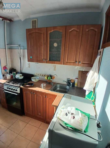 Продаж 1 кімнатної квартири (30/17/6), 3 пов. 5 пов. будинку, <a class="location-link" href="/kiev/" title="Недвижимость Київ">Київ</a>, <a class="location-link" href="/kiev/dneprovskij/" title="Недвижимость Дніпровський район">Дніпровський р-н</a>, Праці бульв., 2 (изображение 9)