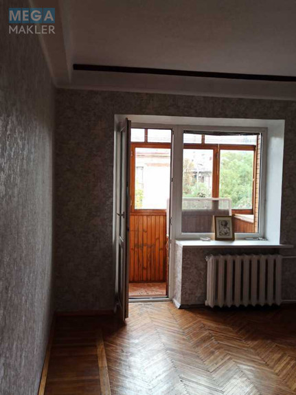 Продаж 1 кімнатної квартири (31,6/15/8), 5 пов. 5 пов. будинку, <a class="location-link" href="/kiev/" title="Недвижимость Київ">Київ</a>, <a class="location-link" href="/kiev/solomenskij/" title="Недвижимость Солом'янський район">Солом'янський р-н</a>, Тополева вул., 6 (изображение 8)