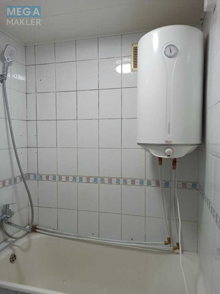 Продаж 1 кімнатної квартири (31,6/15/8), 5 пов. 5 пов. будинку, <a class="location-link" href="/kiev/" title="Недвижимость Київ">Київ</a>, <a class="location-link" href="/kiev/solomenskij/" title="Недвижимость Солом'янський район">Солом'янський р-н</a>, Тополева вул., 6 (изображение 18)