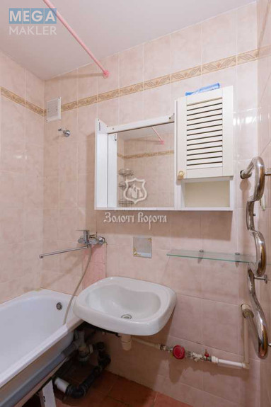 Продаж 2 кімнатної квартири (59,8/29,3/8,2), 9 пов. 16 пов. будинку, <a class="location-link" href="/kiev/" title="Недвижимость Київ">Київ</a>, <a class="location-link" href="/kiev/svyatoshinskij/" title="Недвижимость Святошинський район">Святошинський р-н</a>, Клавдіївська вул., 23/15 (изображение 14)