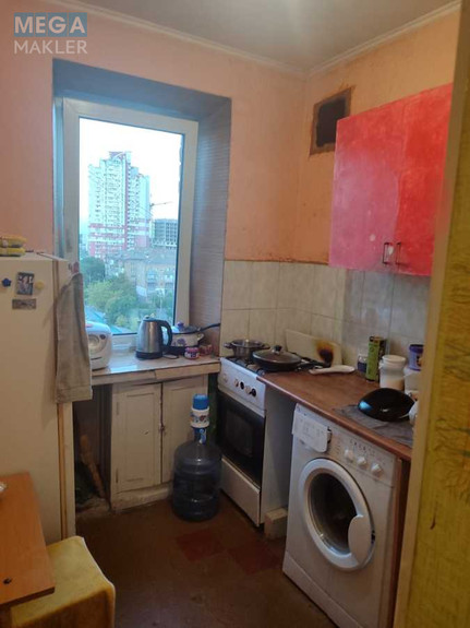 Продаж 1 кімнатної квартири (21,5/11/4,9), 9 пов. 9 пов. будинку, <a class="location-link" href="/kiev/" title="Недвижимость Київ">Київ</a>, <a class="location-link" href="/kiev/darnickij/" title="Недвижимость Дарницький район">Дарницький р-н</a>, Ялтинская ул., 9А (изображение 2)