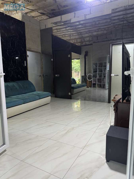 Продаж дома, 1 поверх, 123 кв.м, 3 кімнати, ділянка 8 соток, <a class="location-link" href="/kiev/" title="Недвижимость Київ">Київ</a>, <a class="location-link" href="/kiev/darnickij/" title="Недвижимость Дарницький район">Дарницький р-н</a>, Лісова вул. (изображение 8)