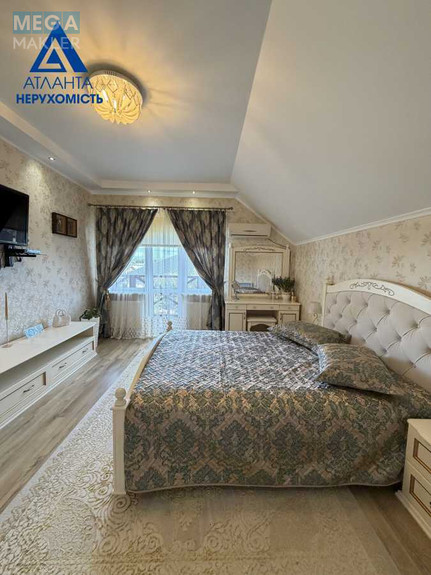 Продаж дома, 2 поверху, 197 кв.м, 4 кімнати, ділянка 5 соток, <a class="location-link" href="/lutsk/" title="Недвижимость Луцьк">Луцьк</a>, Миру (изображение 15)