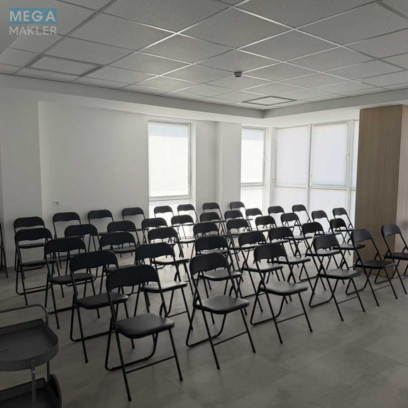 Продаж комерційної нерухомості, 623,90&nbsp;кв.м, <a class="location-link" href="/rovno/" title="Недвижимость Рівне">Рівне</a>, Перший промінь, 7Б (изображение 5)