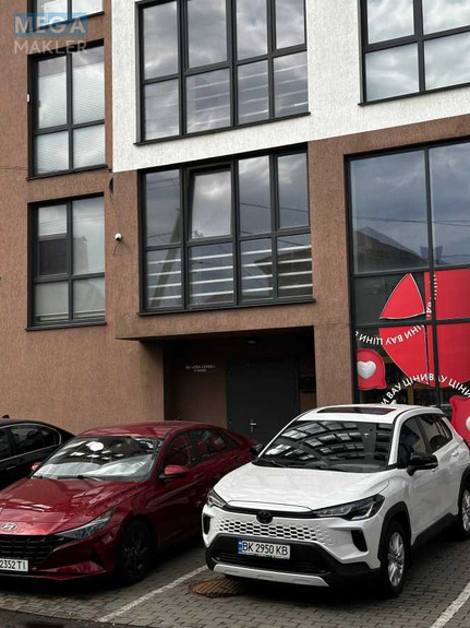 Продаж комерційної нерухомості, 623,90&nbsp;кв.м, <a class="location-link" href="/rovno/" title="Недвижимость Рівне">Рівне</a>, Перший промінь, 7Б (изображение 6)