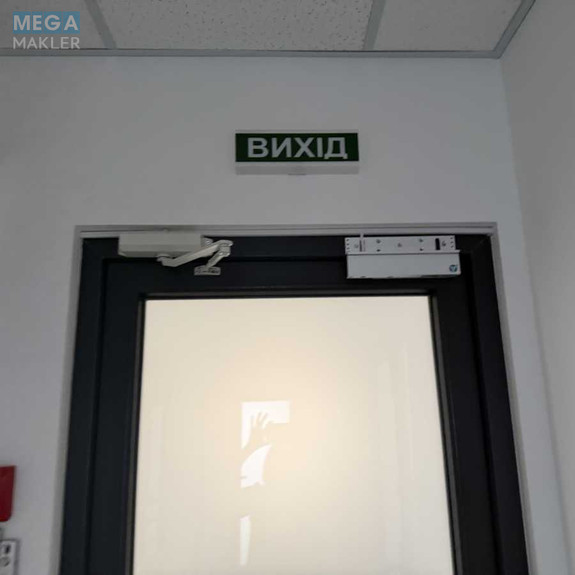 Продаж комерційної нерухомості, 623,90&nbsp;кв.м, <a class="location-link" href="/rovno/" title="Недвижимость Рівне">Рівне</a>, Перший промінь, 7Б (изображение 11)