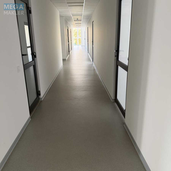 Продаж комерційної нерухомості, 623,90&nbsp;кв.м, <a class="location-link" href="/rovno/" title="Недвижимость Рівне">Рівне</a>, Перший промінь, 7Б (изображение 17)