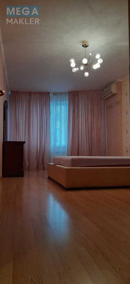 Продаж 2 кімнатної квартири (82/60/15), 11 пов. 25 пов. будинку, <a class="location-link" href="/kiev/" title="Недвижимость Київ">Київ</a>, <a class="location-link" href="/kiev/svyatoshinskij/" title="Недвижимость Святошинський район">Святошинський р-н</a>, Верховинна вул., 35 (изображение 9)