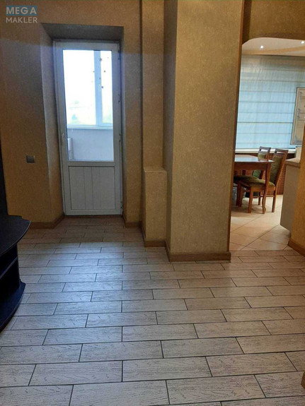 Оренда 2 кімнатної квартири, <a class="location-link" href="/kiev/" title="Недвижимость Київ">Київ</a>, <a class="location-link" href="/kiev/solomenskij/" title="Недвижимость Солом'янський район">Солом'янський р-н</a>, Борщаговская ул., 145 (изображение 12)