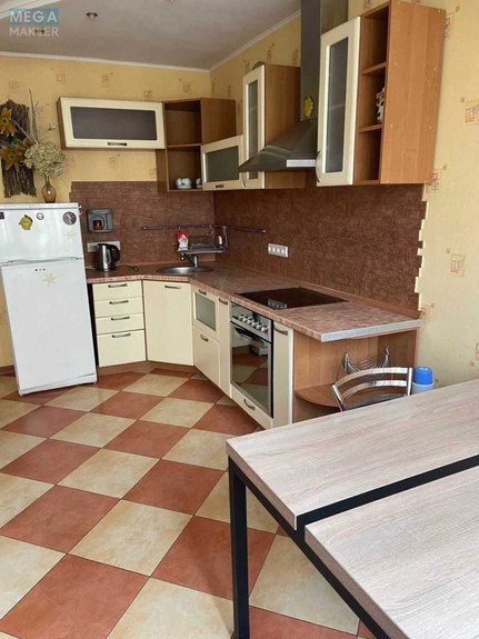 Оренда 1 кімнатної квартири, <a class="location-link" href="/kiev/" title="Недвижимость Київ">Київ</a>, <a class="location-link" href="/kiev/shevchenkovskij/" title="Недвижимость Шевченківський район">Шевченківський р-н</a>, Черновола Вячеслава ул., 20 (изображение 2)