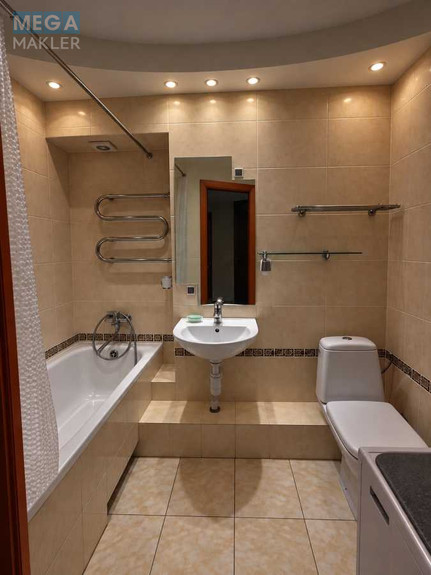 Оренда 2 кімнатної квартири, <a class="location-link" href="/kiev/" title="Недвижимость Київ">Київ</a>, <a class="location-link" href="/kiev/solomenskij/" title="Недвижимость Солом'янський район">Солом'янський р-н</a>, Генерала Воробйова вул., 8А (изображение 13)