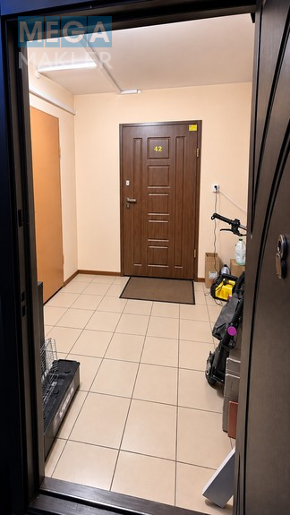 Продаж 3 кімнатної квартири (79,9/46,9/7,9), 7 пов. 17 пов. будинку, <a class="location-link" href="/brovary/" title="Недвижимость Бровари">Бровари</a>, Ярослава Мудрого 28 (изображение 22)