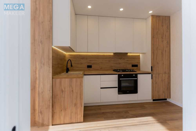 Продаж 2 кімнатної квартири (45/?/13), 6 пов. 9 пов. будинку, <a class="location-link" href="/sofievskaya-borshagovka/" title="Недвижимость Софіївська Борщагівка">Софіївська Борщагівка</a>, Свободи, 3 (изображение 2)