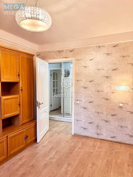 Продаж 3 кімнатної квартири (59,3/41,1/7), 6 пов. 9 пов. будинку, <a class="location-link" href="/kiev/" title="Недвижимость Київ">Київ</a>, <a class="location-link" href="/kiev/goloseevskij/" title="Недвижимость Голосіївський район">Голосіївський р-н</a>, Васильківська вул., 2а (изображение 5)