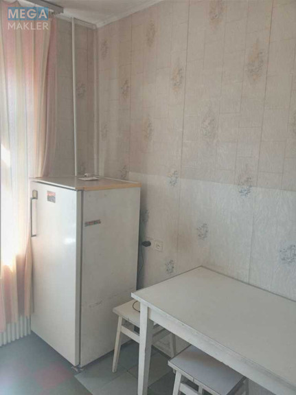 Оренда 1 кімнатної квартири, <a class="location-link" href="/kiev/" title="Недвижимость Київ">Київ</a>, <a class="location-link" href="/kiev/solomenskij/" title="Недвижимость Солом'янський район">Солом'янський р-н</a>, Западная ул., 2/1 (изображение 2)