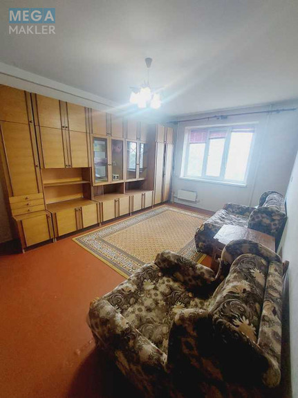 Оренда 1 кімнатної квартири, <a class="location-link" href="/kiev/" title="Недвижимость Київ">Київ</a>, <a class="location-link" href="/kiev/darnickij/" title="Недвижимость Дарницький район">Дарницький р-н</a>, Ларисы Руденко ул., 8 (изображение 3)