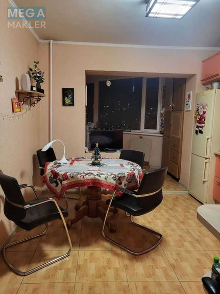 Продаж 3 кімнатної квартири (92,8/47/11,8), 16 пов. 16 пов. будинку, <a class="location-link" href="/kiev/" title="Недвижимость Київ">Київ</a>, <a class="location-link" href="/kiev/desnyanskij/" title="Недвижимость Деснянський район">Деснянський р-н</a>, Лісківська вул., 20 (изображение 3)