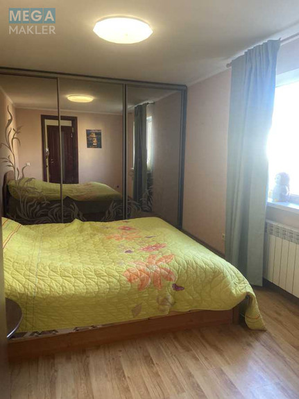 Продаж дома, 3 поверху, 169,40 кв.м, 5 кімнат, ділянка 4 сотки, <a class="location-link" href="/kiev/" title="Недвижимость Київ">Київ</a>, <a class="location-link" href="/kiev/obolonskij/" title="Недвижимость Оболонський район">Оболонський р-н</a>, 8-а лінія вул., 16 (изображение 12)