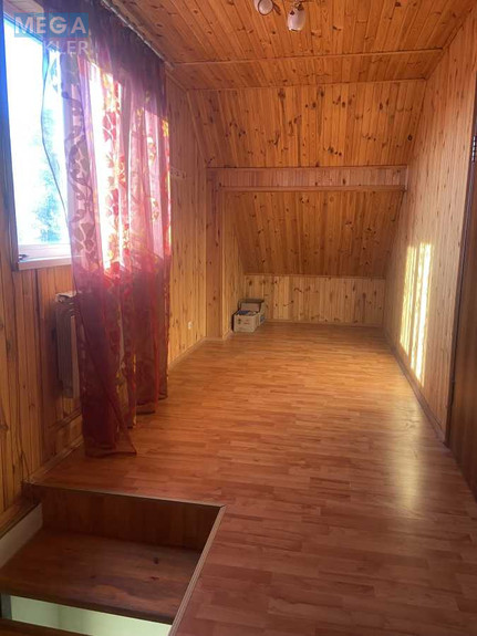Продаж дома, 3 поверху, 169,40 кв.м, 5 кімнат, ділянка 4 сотки, <a class="location-link" href="/kiev/" title="Недвижимость Київ">Київ</a>, <a class="location-link" href="/kiev/obolonskij/" title="Недвижимость Оболонський район">Оболонський р-н</a>, 8-а лінія вул., 16 (изображение 19)
