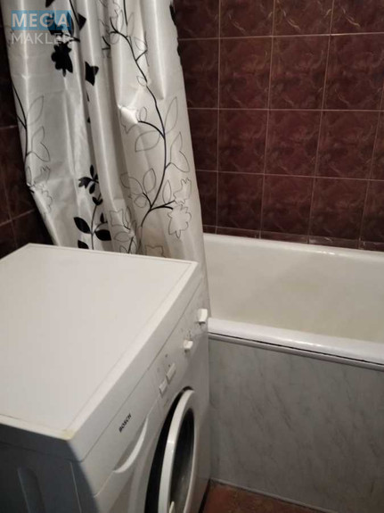 Оренда 3 кімнатної квартири, <a class="location-link" href="/kiev/" title="Недвижимость Київ">Київ</a>, <a class="location-link" href="/kiev/desnyanskij/" title="Недвижимость Деснянський район">Деснянський р-н</a>, Володимира Маяковського просп., 8 (изображение 4)