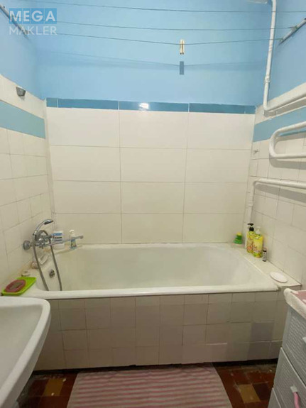 Оренда 2 кімнатної квартири, <a class="location-link" href="/kiev/" title="Недвижимость Київ">Київ</a>, <a class="location-link" href="/kiev/pecherskij/" title="Недвижимость Печерський район">Печерський р-н</a>, Михайла Омеляновича-Павленка вул., 19 (изображение 7)