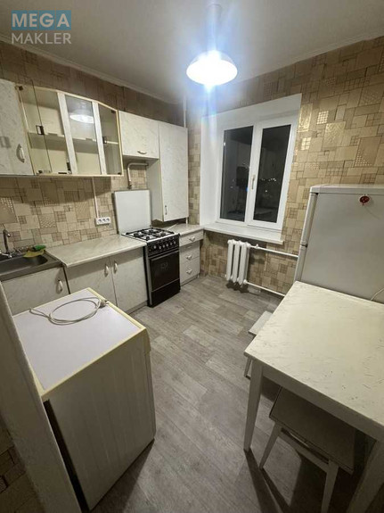 Оренда 1 кімнатної квартири, <a class="location-link" href="/kiev/" title="Недвижимость Київ">Київ</a>, <a class="location-link" href="/kiev/dneprovskij/" title="Недвижимость Дніпровський район">Дніпровський р-н</a>, Верховної Ради бульв., 33 (изображение 4)