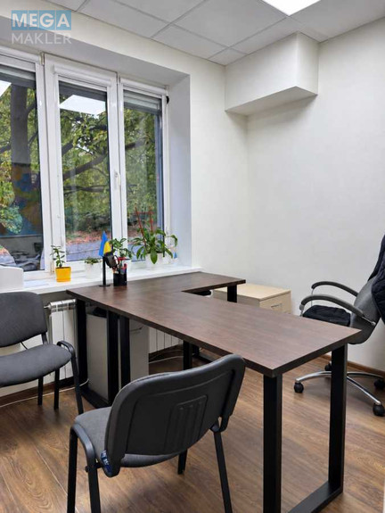 Продаж комерційної нерухомості, 73,50 кв.м, <a class="location-link" href="/kiev/" title="Недвижимость Київ">Київ</a>, <a class="location-link" href="/kiev/goloseevskij/" title="Недвижимость Голосіївський район">Голосіївський р-н</a>, Полковника Потєхіна вул., 10/9 (изображение 4)