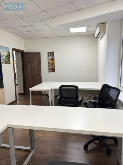 Продаж комерційної нерухомості, 73,50 кв.м, <a class="location-link" href="/kiev/" title="Недвижимость Київ">Київ</a>, <a class="location-link" href="/kiev/goloseevskij/" title="Недвижимость Голосіївський район">Голосіївський р-н</a>, Полковника Потєхіна вул., 10/9 (изображение 8)