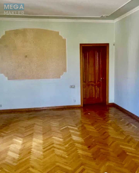 Продаж дома, 2 поверху, 650 кв.м, 8 кімнат, ділянка 10 соток, <a class="location-link" href="/stoyanka/" title="Недвижимость Стоянка">Стоянка</a>, Ленина, 1 (изображение 14)