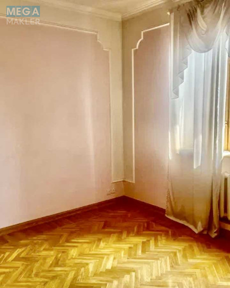 Продаж дома, 2 поверху, 650 кв.м, 8 кімнат, ділянка 10 соток, <a class="location-link" href="/stoyanka/" title="Недвижимость Стоянка">Стоянка</a>, Ленина, 1 (изображение 18)