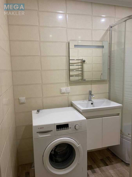Оренда 2 кімнатної квартири, <a class="location-link" href="/kiev/" title="Недвижимость Київ">Київ</a>, <a class="location-link" href="/kiev/pecherskij/" title="Недвижимость Печерський район">Печерський р-н</a>, Бастионная ул., 5А (изображение 9)