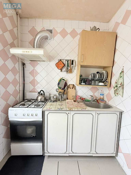 Продаж 3 кімнатної квартири (58/39/7), 3 пов. 9 пов. будинку, <a class="location-link" href="/kiev/" title="Недвижимость Київ">Київ</a>, <a class="location-link" href="/kiev/dneprovskij/" title="Недвижимость Дніпровський район">Дніпровський р-н</a>, Новаторів вул., 4 (изображение 5)