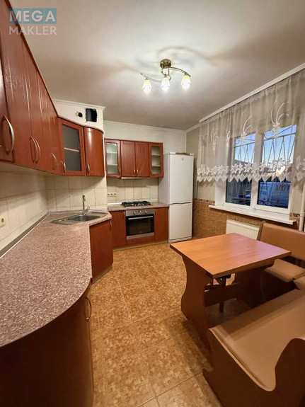 Продаж 3 кімнатної квартири (74/45/9), 1 пов. 11 пов. будинку, <a class="location-link" href="/brovary/" title="Недвижимость Бровари">Бровари</a>, Грушевського, 17Г (изображение 10)