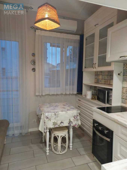 Оренда 1 кімнатної квартири, <a class="location-link" href="/odessa/" title="Недвижимость Одеса">Одеса</a>, <a class="location-link" href="/odessa/suvorovskij/" title="Недвижимость Суворовський район">Суворовський р-н</a>, Андриевского, 10/12 (изображение 4)