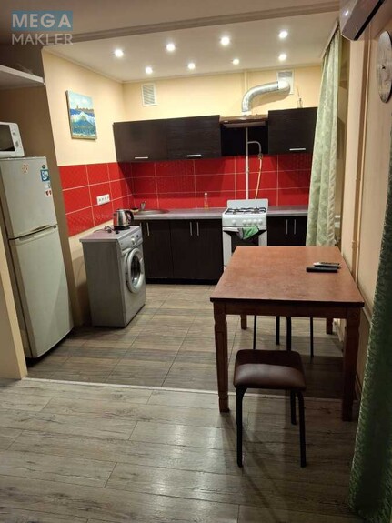 Оренда 1 кімнатної квартири, <a class="location-link" href="/kiev/" title="Недвижимость Київ">Київ</a>, <a class="location-link" href="/kiev/shevchenkovskij/" title="Недвижимость Шевченківський район">Шевченківський р-н</a>, Даниила Щербаковского ул., 56/7 (изображение 3)