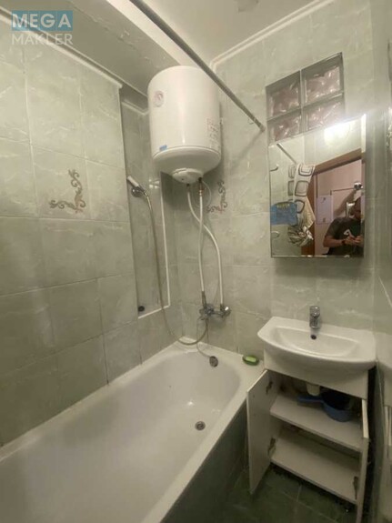 Оренда 3 кімнатної квартири, <a class="location-link" href="/kiev/" title="Недвижимость Київ">Київ</a>, <a class="location-link" href="/kiev/podolskij/" title="Недвижимость Подільський район">Подільський р-н</a>, Кирилівська вул., 117 (изображение 9)