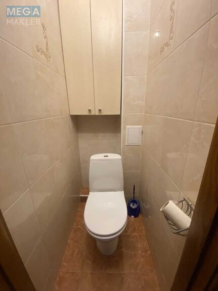 Оренда 3 кімнатної квартири, <a class="location-link" href="/kiev/" title="Недвижимость Київ">Київ</a>, <a class="location-link" href="/kiev/podolskij/" title="Недвижимость Подільський район">Подільський р-н</a>, Кирилівська вул., 117 (изображение 16)