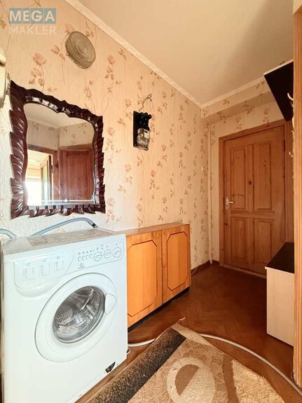Продаж 2 кімнатної квартири (46/31/7,5), 5 пов. 5 пов. будинку, <a class="location-link" href="/kiev/" title="Недвижимость Київ">Київ</a>, <a class="location-link" href="/kiev/shevchenkovskij/" title="Недвижимость Шевченківський район">Шевченківський р-н</a>, Данила Щербаківського вул., 60Б (изображение 19)