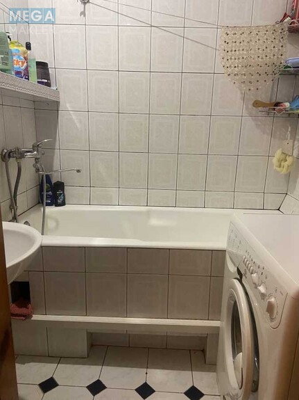 Продаж 4 кімнатної квартири (79,1/49,8/10,4), 9 пов. 9 пов. будинку, <a class="location-link" href="/kiev/" title="Недвижимость Київ">Київ</a>, <a class="location-link" href="/kiev/dneprovskij/" title="Недвижимость Дніпровський район">Дніпровський р-н</a>, Інженера Бородіна вул., 5б (изображение 10)