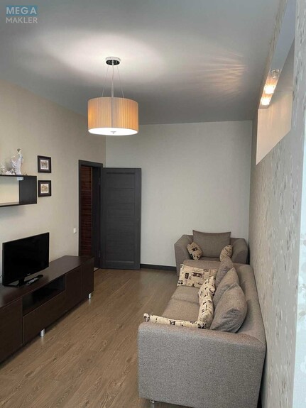 Продаж 2 кімнатної квартири (93/55/20), 3 пов. 27 пов. будинку, <a class="location-link" href="/kiev/" title="Недвижимость Київ">Київ</a>, <a class="location-link" href="/kiev/pecherskij/" title="Недвижимость Печерський район">Печерський р-н</a>, Щорса ул., 44а (изображение 9)