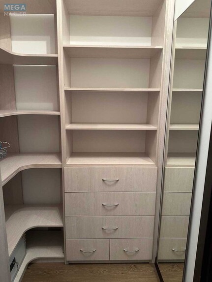 Продаж 2 кімнатної квартири (93/55/20), 3 пов. 27 пов. будинку, <a class="location-link" href="/kiev/" title="Недвижимость Київ">Київ</a>, <a class="location-link" href="/kiev/pecherskij/" title="Недвижимость Печерський район">Печерський р-н</a>, Щорса ул., 44а (изображение 13)