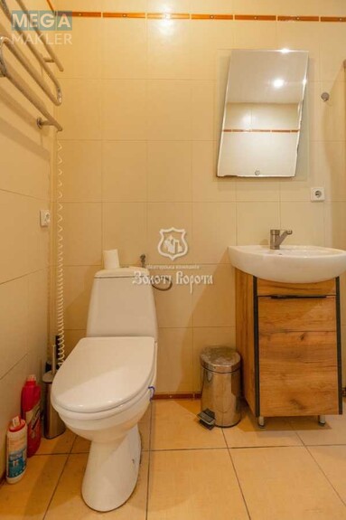 Продаж 1 кімнатної квартири (50/35/6), 1 пов. 5 пов. будинку, <a class="location-link" href="/kiev/" title="Недвижимость Київ">Київ</a>, <a class="location-link" href="/kiev/pecherskij/" title="Недвижимость Печерський район">Печерський р-н</a>, Інститутська вул., 24/7 (изображение 9)