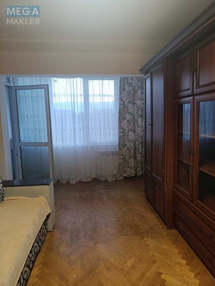 Оренда 1 кімнатної квартири, <a class="location-link" href="/kiev/" title="Недвижимость Київ">Київ</a>, <a class="location-link" href="/kiev/shevchenkovskij/" title="Недвижимость Шевченківський район">Шевченківський р-н</a>, Щусєва вул., 8А (изображение 3)