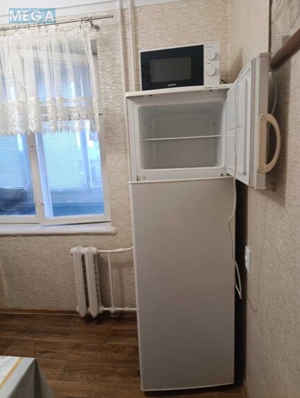 Оренда 1 кімнатної квартири, <a class="location-link" href="/kiev/" title="Недвижимость Київ">Київ</a>, <a class="location-link" href="/kiev/shevchenkovskij/" title="Недвижимость Шевченківський район">Шевченківський р-н</a>, Щусєва вул., 8А (изображение 6)