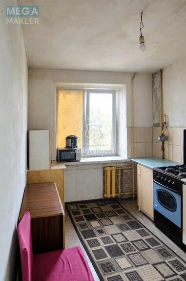 Продаж 3 кімнатної квартири (64,7/37,7/7), 7 пов. 9 пов. будинку, <a class="location-link" href="/kiev/" title="Недвижимость Київ">Київ</a>, <a class="location-link" href="/kiev/darnickij/" title="Недвижимость Дарницький район">Дарницький р-н</a>, Вереснева вул., 9 (изображение 2)