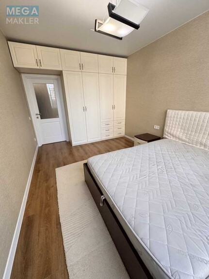 Оренда 1 кімнатної квартири, <a class="location-link" href="/kiev/" title="Недвижимость Київ">Київ</a>, <a class="location-link" href="/kiev/podolskij/" title="Недвижимость Подільський район">Подільський р-н</a>, Правды просп., 41д (изображение 8)