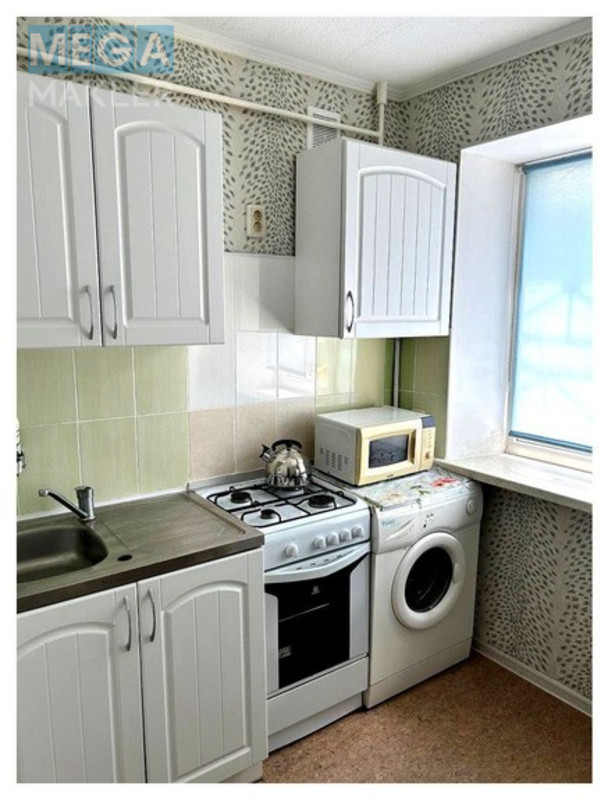 Оренда 1 кімнатної квартири, люкс, <a class="location-link" href="/ilichevsk/" title="Недвижимость Іллічівськ">Іллічівськ</a>, Парковая 18 (изображение 1)