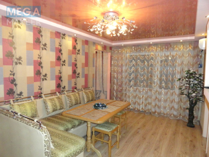 Оренда 3 кімнатної квартири, <a class="location-link" href="/odessa/" title="Недвижимость Одеса">Одеса</a>, <a class="location-link" href="/odessa/suvorovskij/" title="Недвижимость Суворовський район">Суворовський р-н</a>, Лузановская,МЕТРО,Атамана Головатого, 67 (изображение 1)